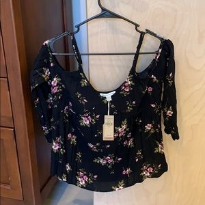 AE cold shoulder floral top